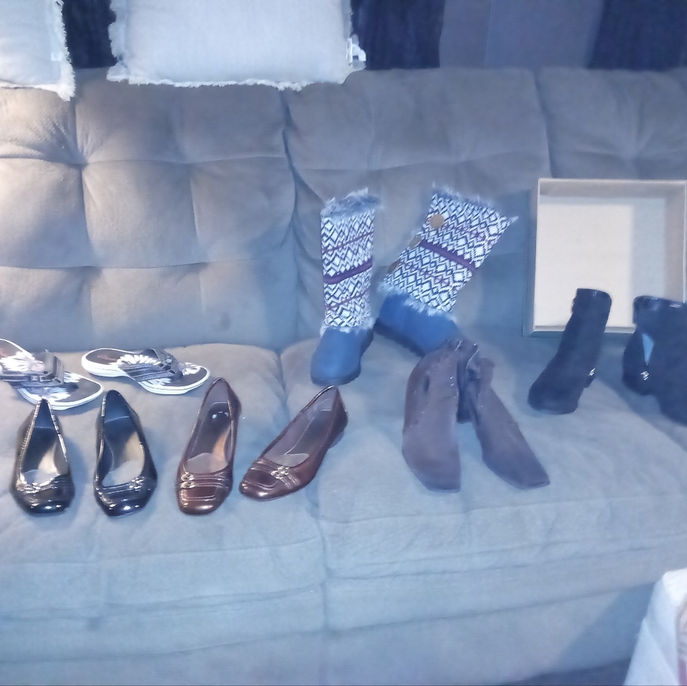 6 pairs women's shoes - Picture 9 of 10